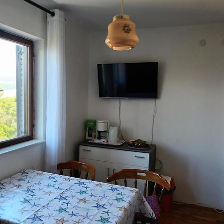 Apartment Stella Malinska Eksteriør billede